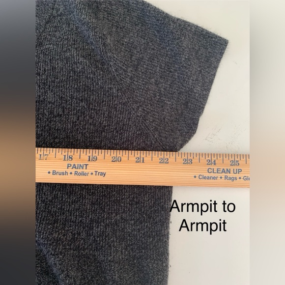 Dress Barn dark grey short sleeve button front cardigan sweater 18/20 cozy warm - Picture 10 of 10